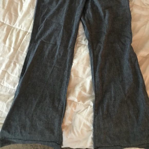 NWT! SLIMMING- Not your daughters jeans.... - Picture 2 of 6